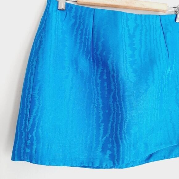 ONLY Ara Satin Jaquard Asymmetrical Hem Mini Skirt Blue Sz M - Picture 2 of 12